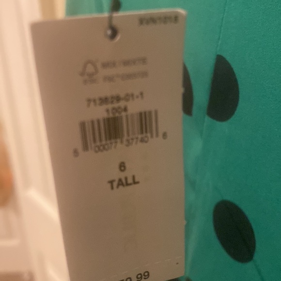 Green and black polka dot banana republic tall flare skirt - Picture 2 of 2